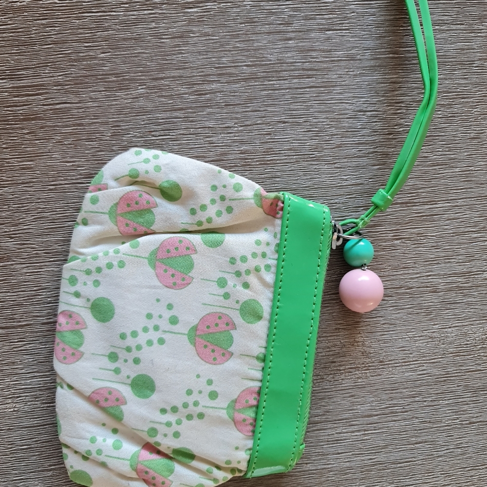 Green Pink Wallet - Picture 1 of 4